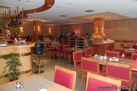 凯瑟霍夫酒店 Fürstenwalde 外观 照片